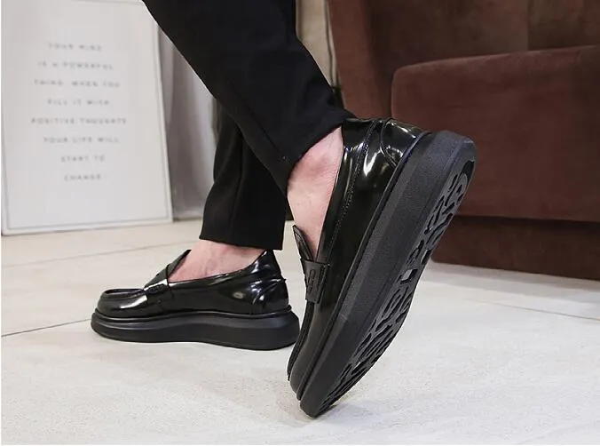 Hot Driving Shoe Genuine leather Casual shoes Black increase Loafers slip on men's Shoes Round toe handmade shoes for men