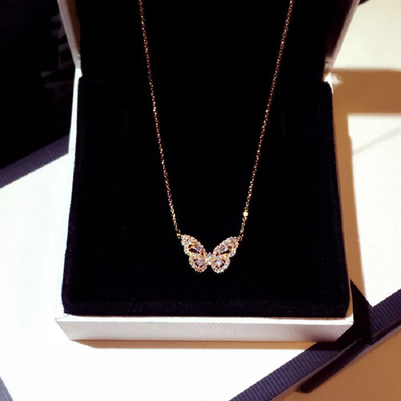 Ins Fashion Zircon Butterfly Necklace Bling CZ Rose Gold Animal Charm Pendant Statement Necklaces Exquisite Jewelry Bijoux for Women Girls