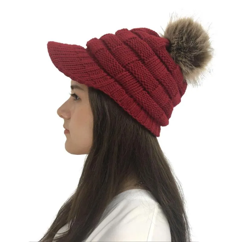 Häkeln Baseball Mütze Ski Hut Frauen Winter warmer Strickhut Pom Pom Fell Snow Ski Caps mit Visor Beanie Drop3162