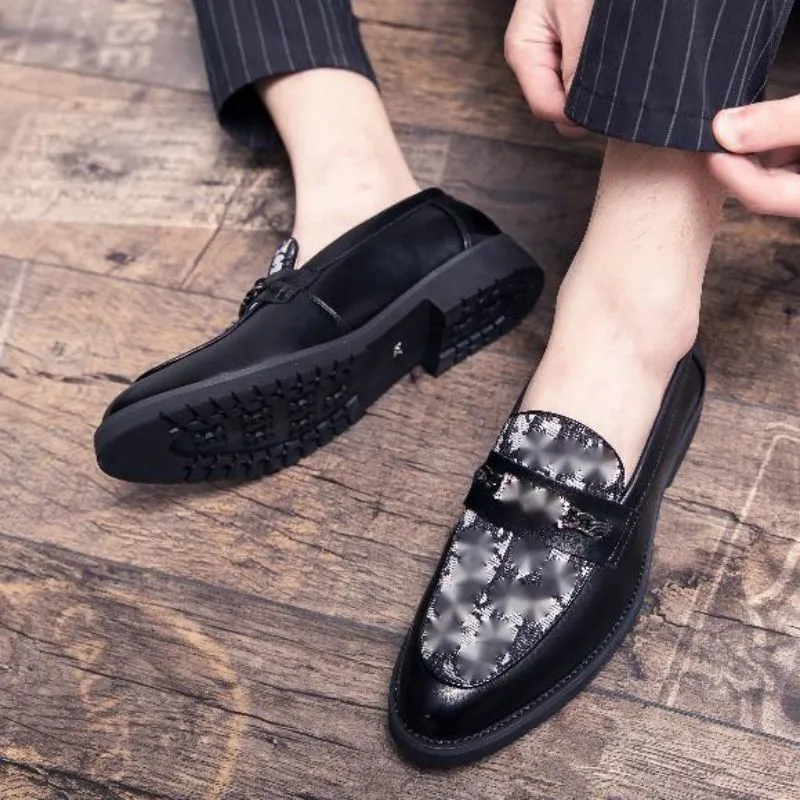 PU skórzane mokasyny płytkie klasyczne czarne 2021 nowe męskie buty wiosna jesień wsuwane okrągłe Toe obuwie biznesowe na zewnątrz wygodne zwięzłe DH603