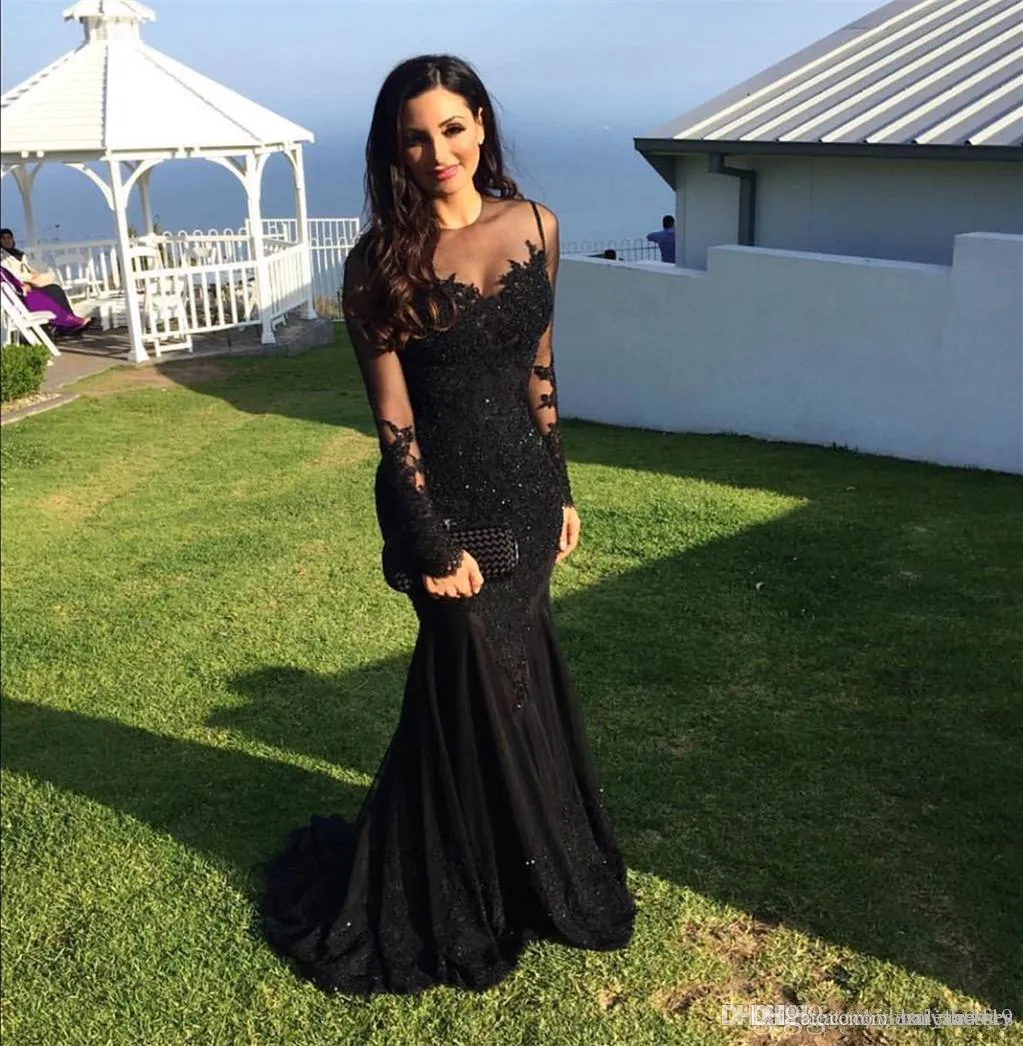 Evening Dresses 2017 Sexy Arabic Jewel Neck Illusion Lace Appliques Crystal Beaded Black Mermaid Long Sleeves Formal Party Dress Prom Gowns