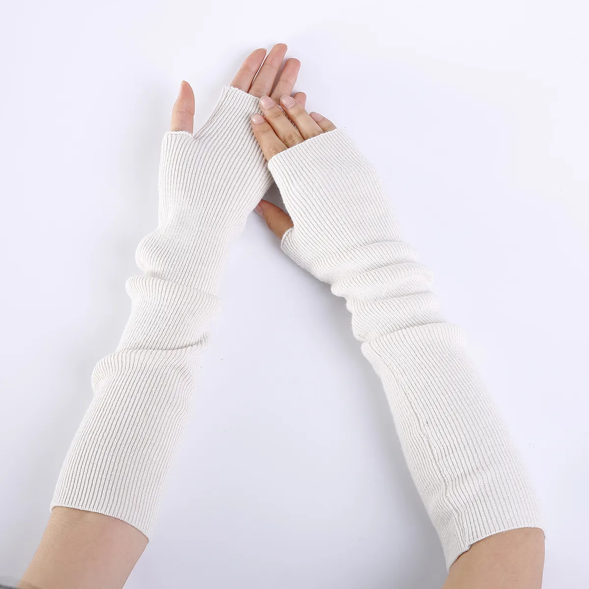 New Women Finglerless Gloves Pure Color Fine Yarn Soft Fashionable Warm Open Finger Gloves Women Cashmere Half Finger Arm Sleeve8587725