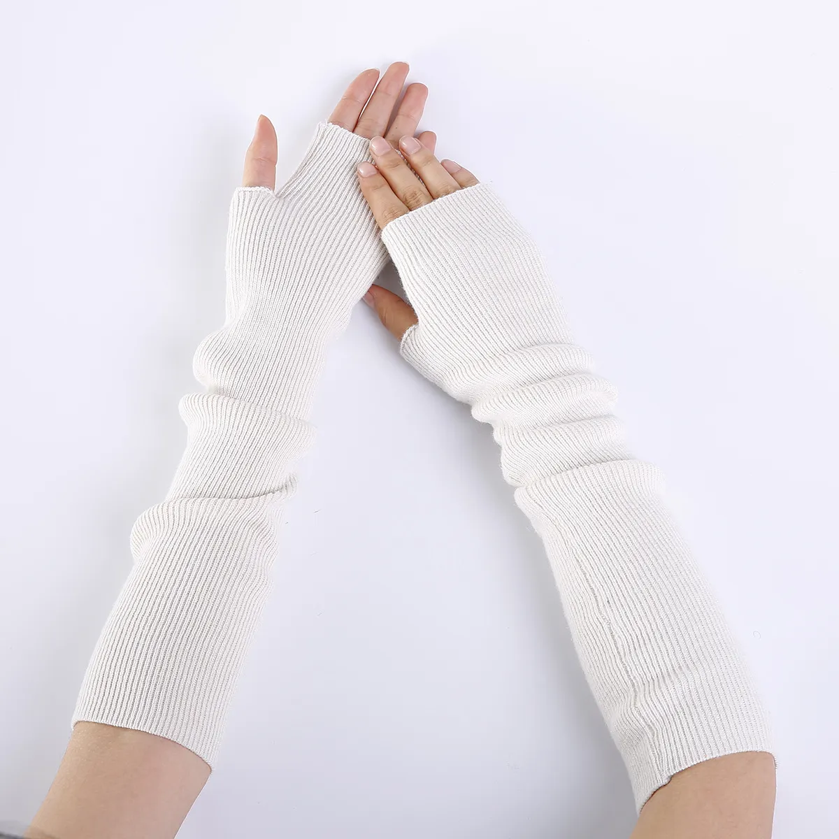 Nowe kobiety rękawiczki bez palców czyste kolor drobny przędza miękka modna ciepłe rękawiczki otwartej palców Kobiety kaszmirowe pół palca rękawa 58883959