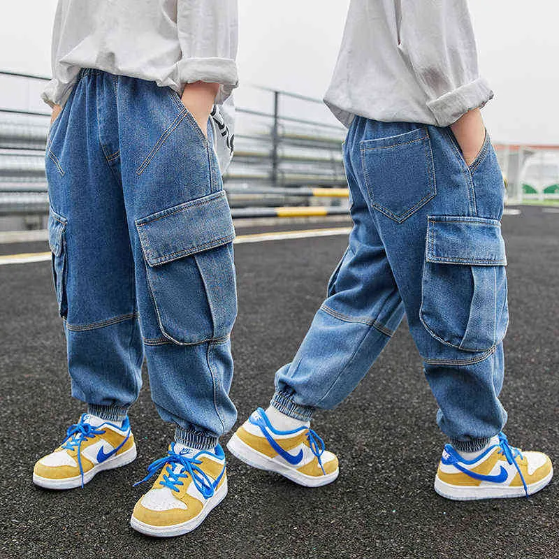 Boys Cargo Pants Autumn 2021 School Children Jeans Fashion All-match Blue Jeans Elastic Waist Kids Casual Trousers 12 13 14 Year G1220