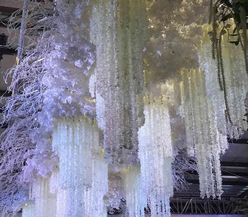 花ユニークなデザインの結婚式の背景の装飾蘭の花シルクウィスティアの黄色い人工花輪射撃写真小道具CX220210