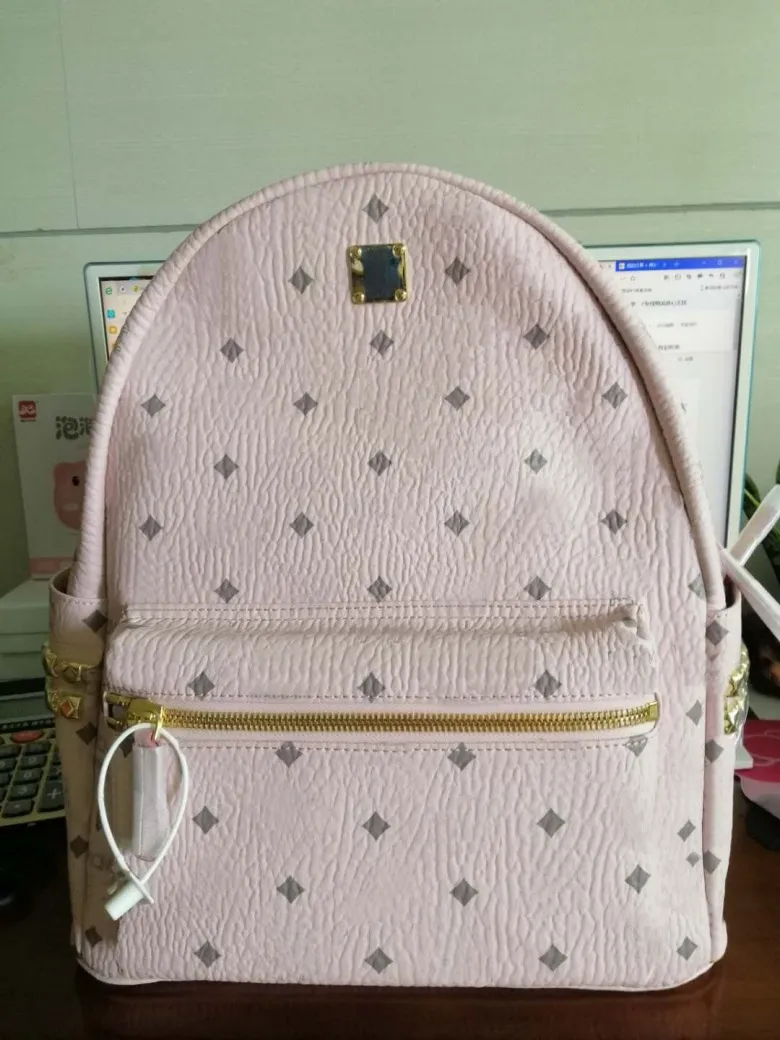 Najwyższej jakości klasyczna moda Koreańska wersja punkowa torby szkolne Travel Male and Female Student Backpack307Q