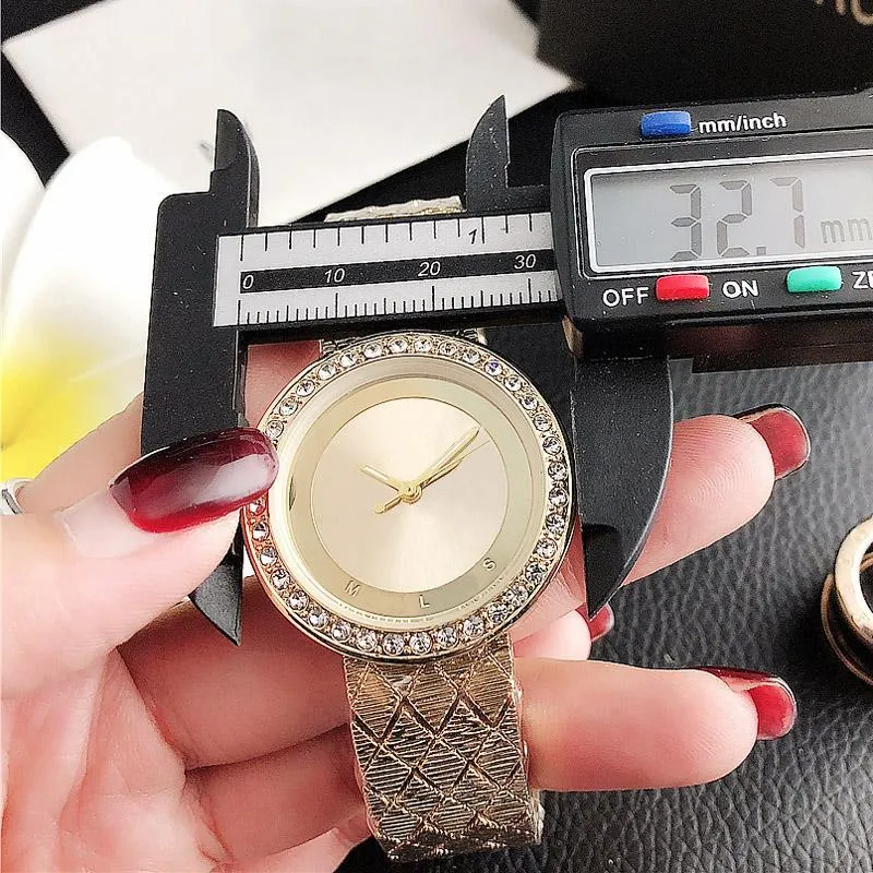 Wowen's Watches Ladies Watch Fashion Brand Beautiful Women's Girl Full Crystal Big Letters Style Dial Metal Steel Band Quartz Wrist Watch