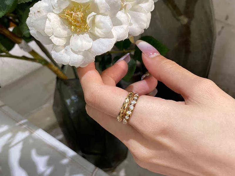 Jóias de prata esterlina para mulheres magro de luxo anéis de anéis de aniversário europeu e americano clássico casal de casal de moda 220203227891