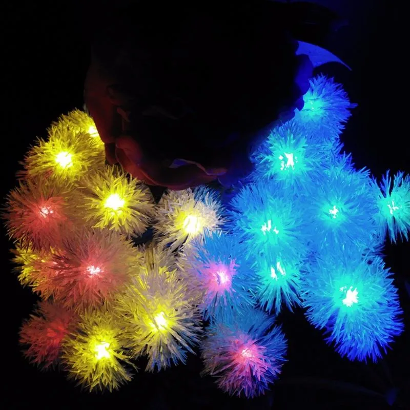 YIYANG LED Sneeuwbal Lichtslingers 10M 100 Sneeuwvlokken Kerstlicht Vakantie Bruiloft Decoratie Verlichting 110V 220V US EU291d