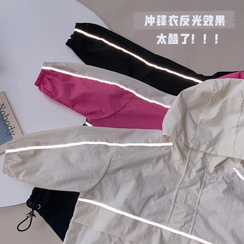 Spring Autumn MOM and kids fashion Light-reflecting outdoor jackets Family Matching loose hoodies 210508