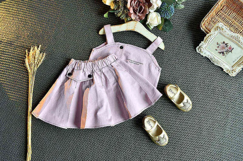 Летняя мода маленькая девочка набор одежды письма напечатана камизолплеенная юбка корейский милый дети нарядов детская одежда G220310