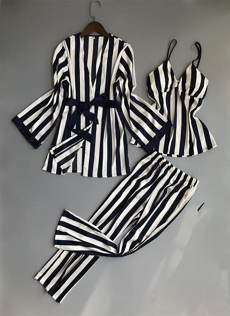 Frauen Pyjamas Sets 3 Stück Mode Spaghetti Strap Tops Satin Nachtwäsche Weibliche Streifen Langarm Sommer Hause Kleidung Pijama Y200708