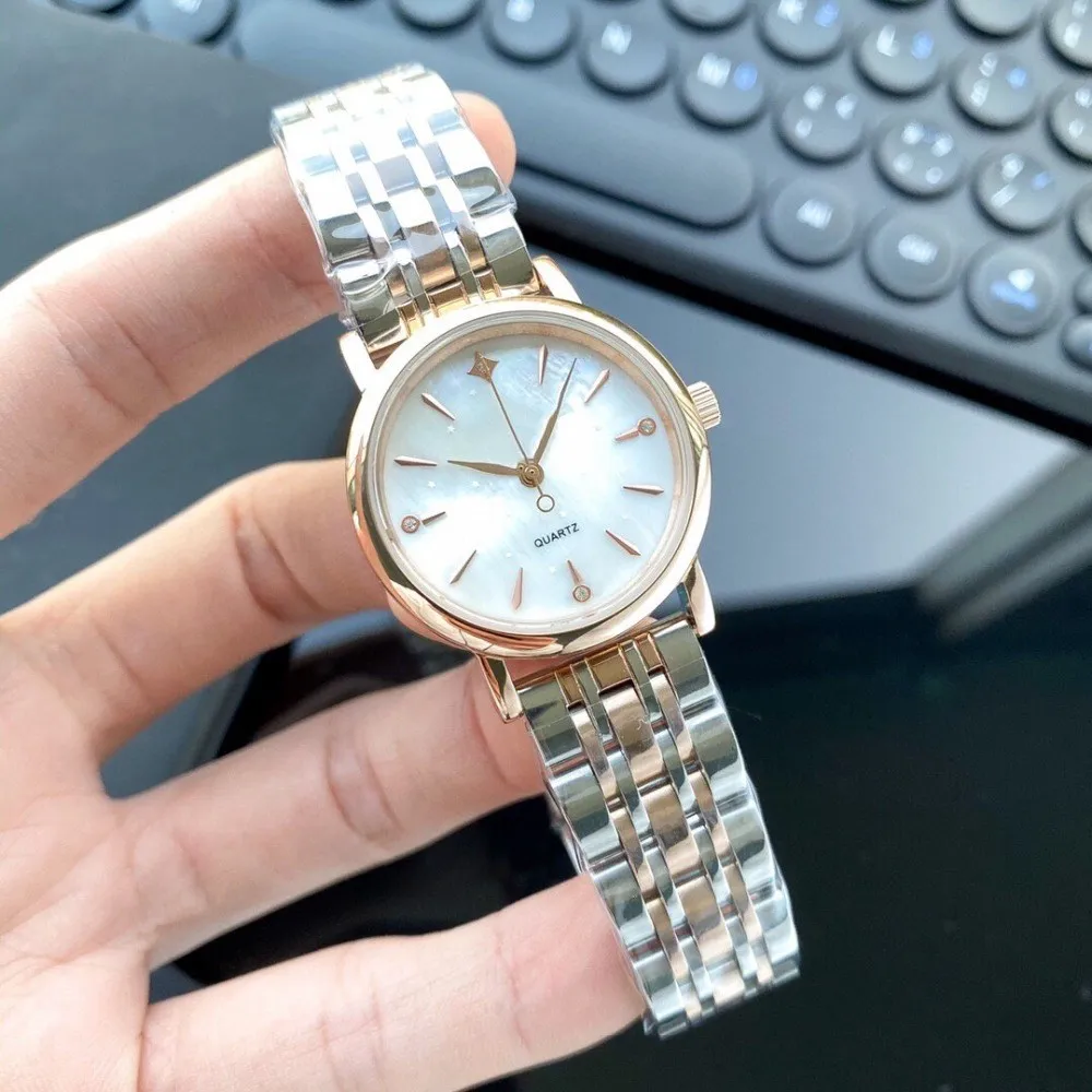 Top qualité en acier inoxydable strass montres bracelet en argent femmes cristal étoile montre à quartz nouvelle nacre coquille horloge 30mm