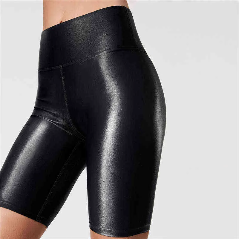 Mujeres de cintura alta Pantalones cortos de cuero de imitación Sexy Slim Sólido Negro Verano Pantalones cortos Casual Moda Elástico PU Shorts Y220311