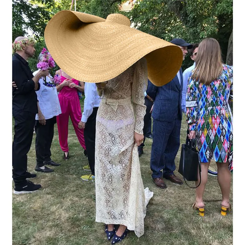 Femme Mode Grand Chapeau De Soleil Plage AntiUV Protection Solaire Pliable Chapeau De Paille Couverture Surdimensionné Pliable Parasol Chapeau De Plage 7145 Y1506848