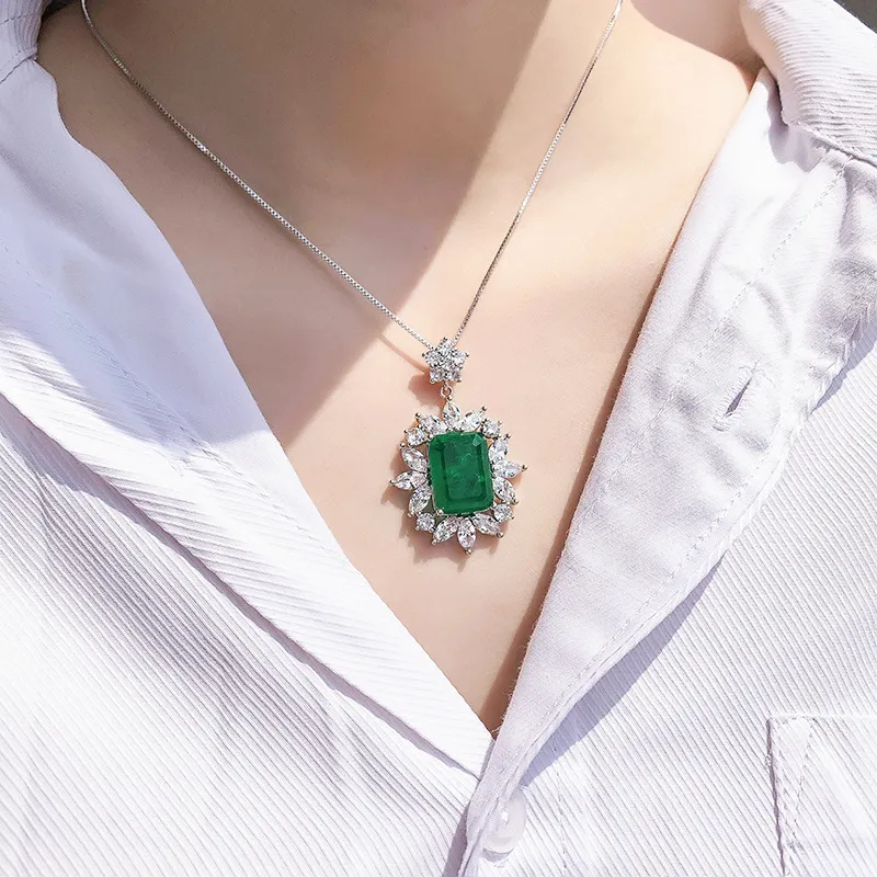 Wong Rain Vintage 100 925 Стерлинговое серебро создано Moissanite Emerald Gemstone Свадебное ожерель