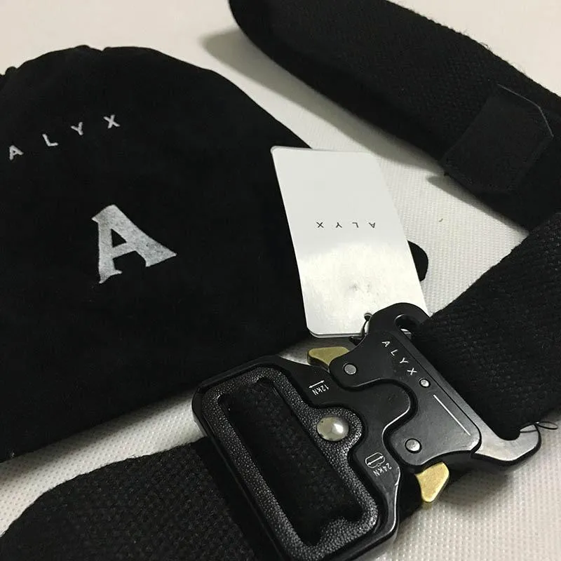 Cinto de alyx 128cm Cinturão de segurança da moda Homens Mulheres montanha -russa Botão de metal preto Alyx274m