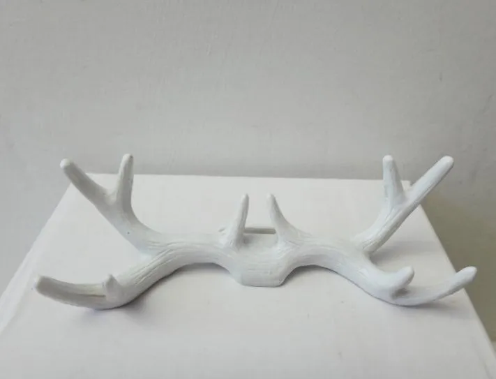 Wedding Decoration Resin Antler Place Card Holder for Wedding Favors Supplies Whole7989587