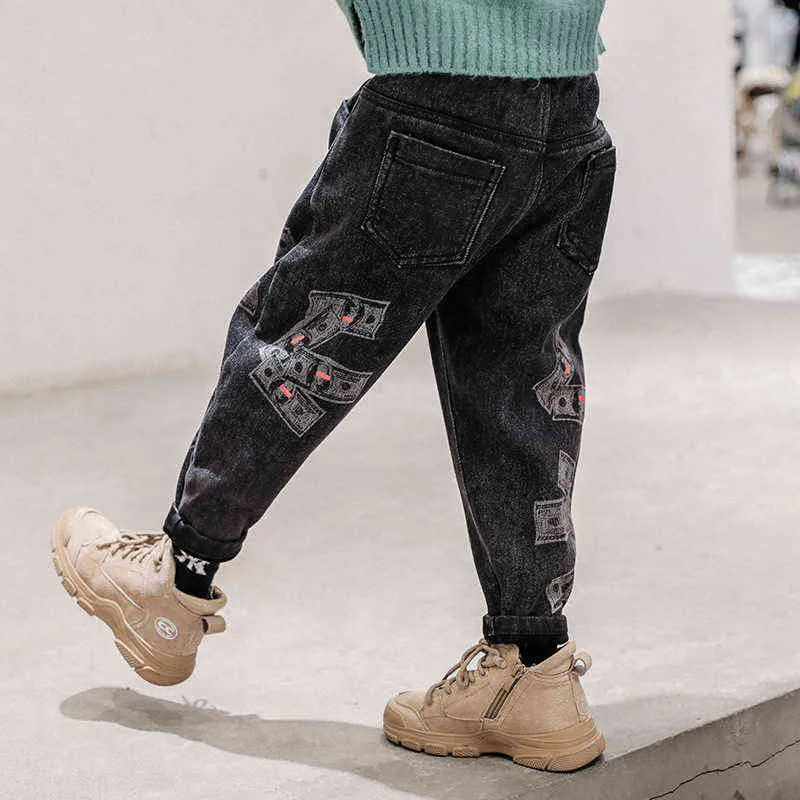 2020 Mode Jeans Garçons Denim Lettre Patch Jeans Hip-hop Adolescent Cargo Pantalon 10T Garçons Joggeurs Jeans Printemps Automne Enfants Vêtements G1220