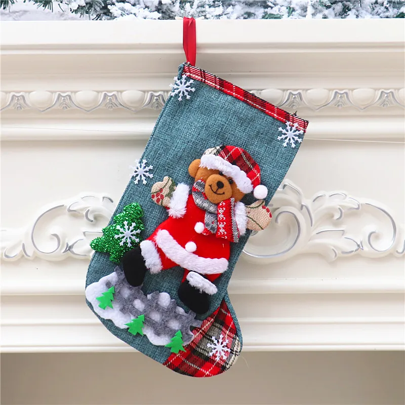 Duże świąteczne wiszące skarpetki Śliczne cukierki Torba prezentowa Snowman Santa Claus Deer Bear Stinks Decor Pendan6025084