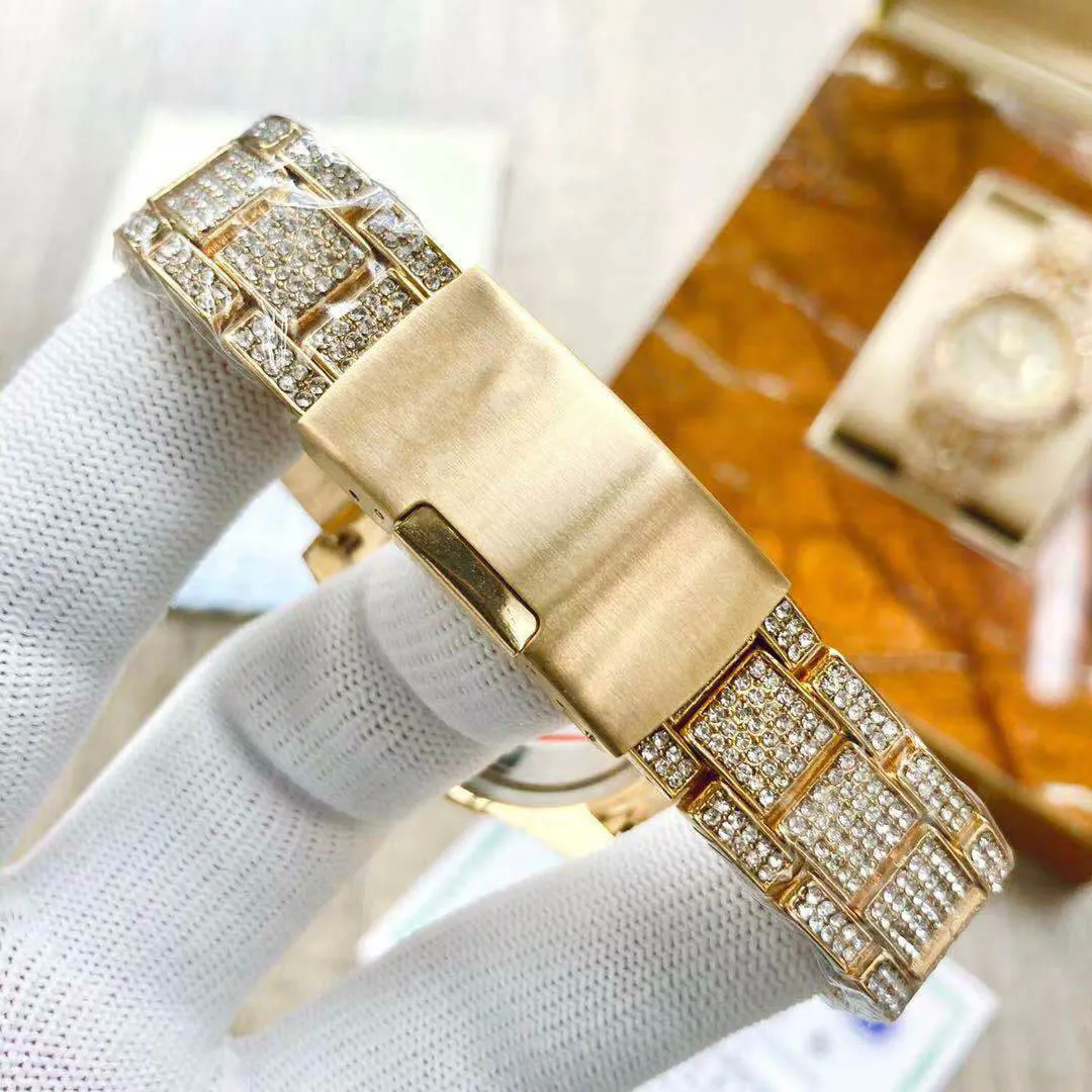 TM Watch New s moda batería de cuarzo calendario completo wacthes 36m diamantes relojes para hombre Relojes de pulsera 2849