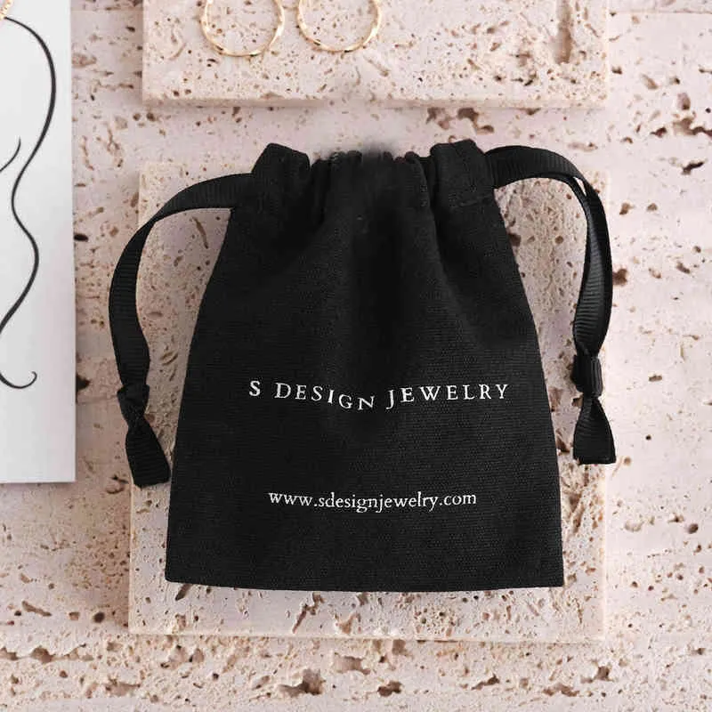 NXY sacos cosméticos de alta qualidade Sew Black Algodão Presente 8x10cm 9x12cm 10x15cm 13x17cm personalizado saco maquiagem de maquiagem de jóias bolsas de cordão 220303