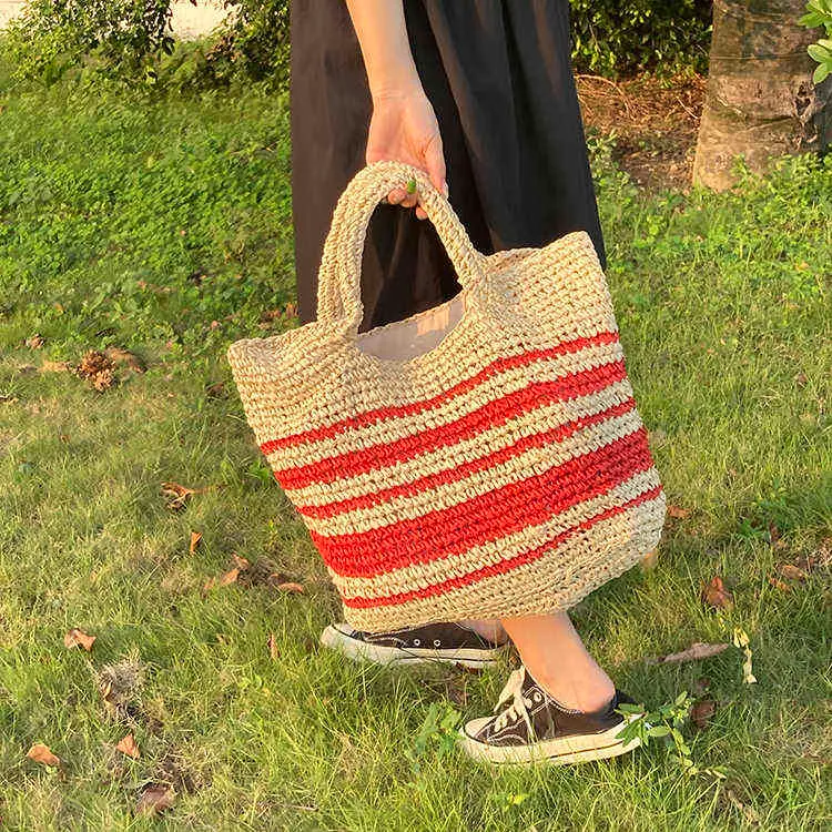 ショッピングバッグカジュアルストライプラージストロートート紙編まれた女性の肩の手作りのハンドバッグ夏のビーチビッグバリの財布220303