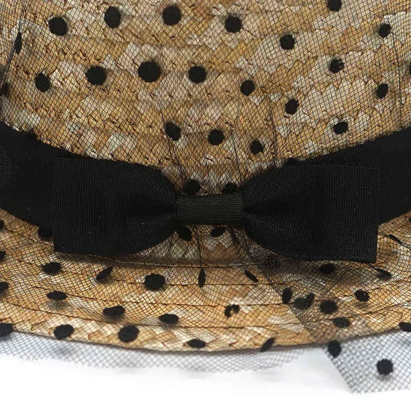 Chapeaux de soleil en dentelle noire chaude Panama arc fait à la main femmes à bord plat Bowknot chapeau de paille plage grand chapeau à bord fille décontractée casquette d'été G220301