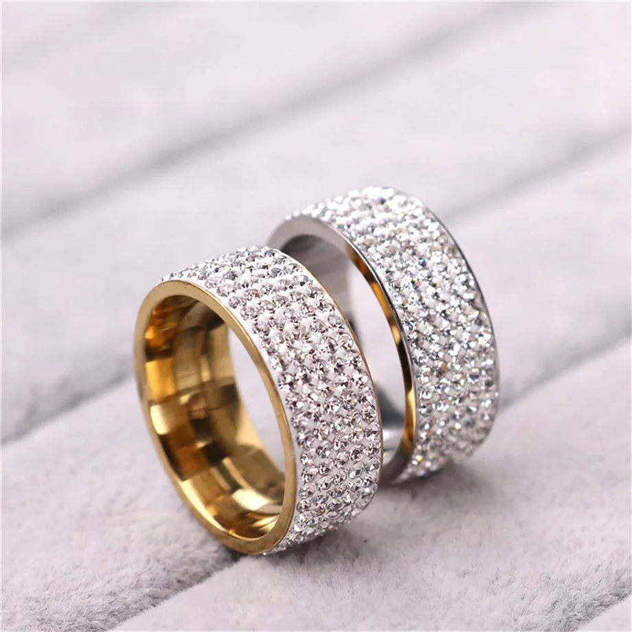 Wholesale Hop Ice Out Bling Full Rhinestone Anillo de mujer color oro anillos de acero inoxidable para hombres mujeres moda joyería anel