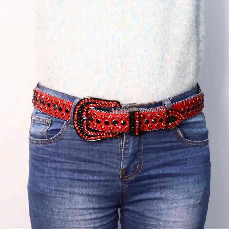 Cinturón de cuero genuino con diamantes de imitación rojos, cinturón vaquero de diseñador de lujo, cinturones con tachuelas de diamantes brillantes para mujer, hombre, Cinturones Para Hombre AA1779008