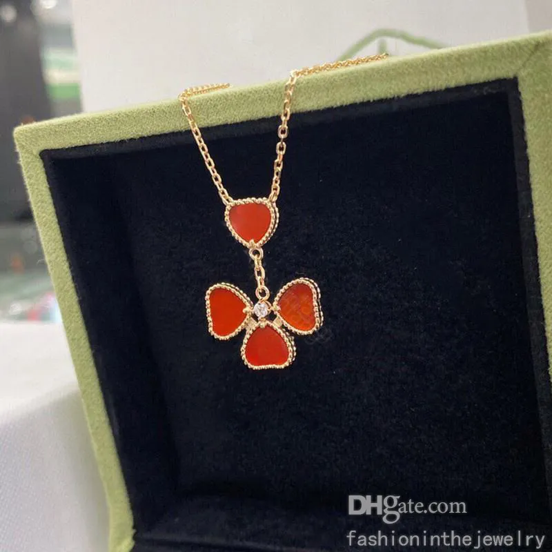 Necklace Designer Jewelry men Pendants Four Leaf Clover necklaces Pendant Rose Gold Silver Easter chain crystal for women 14k real189x