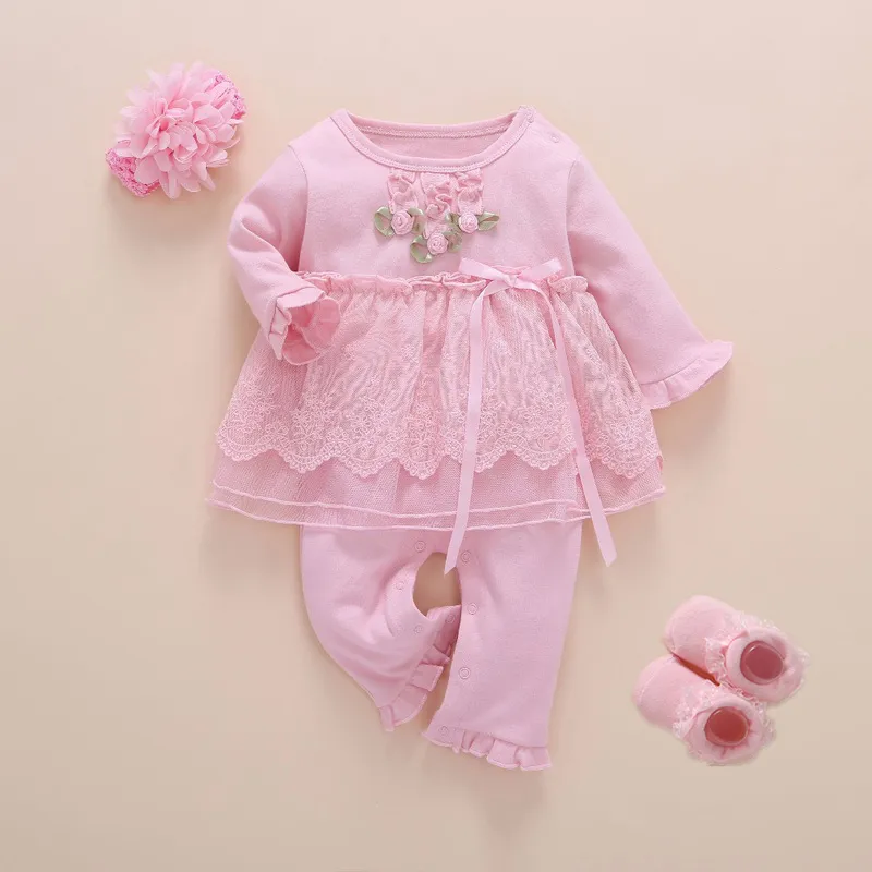 born Baby Girl Clothes Fall Cotton Lace Princess Style Jumpsuit 0-3 Months Infant Romper With Socks Headband ropa bebe 220211