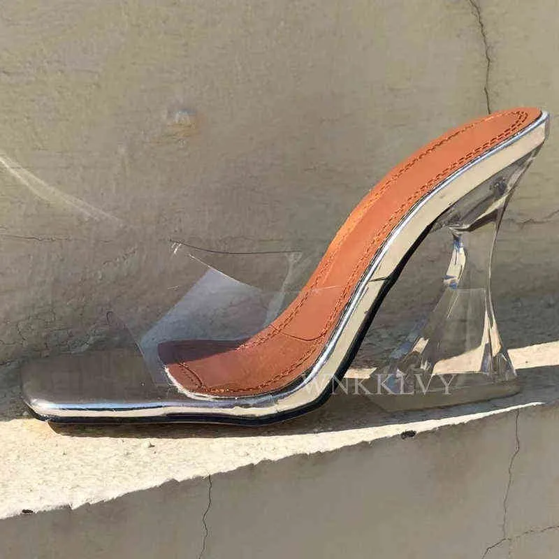 Sandali in PVC trasparente Moda donna Punta quadrata Clear Cup Tacchi alti scarpe di cristallo 2022 Estate nuove scarpe da sera sexy Y220209