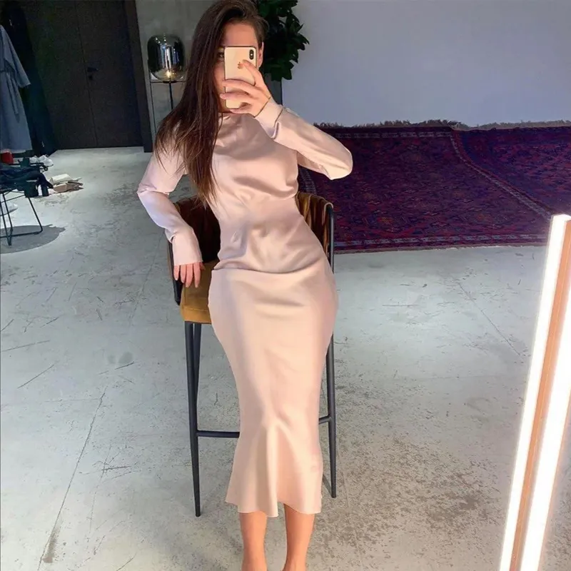 Femmes Sexy Satin Couleur Solide Robe Midi Une Ligne O-Cou Volants Robe De Soirée Sexy Streetwear Élégant Trou À Manches Longues Robe Vintage 201204