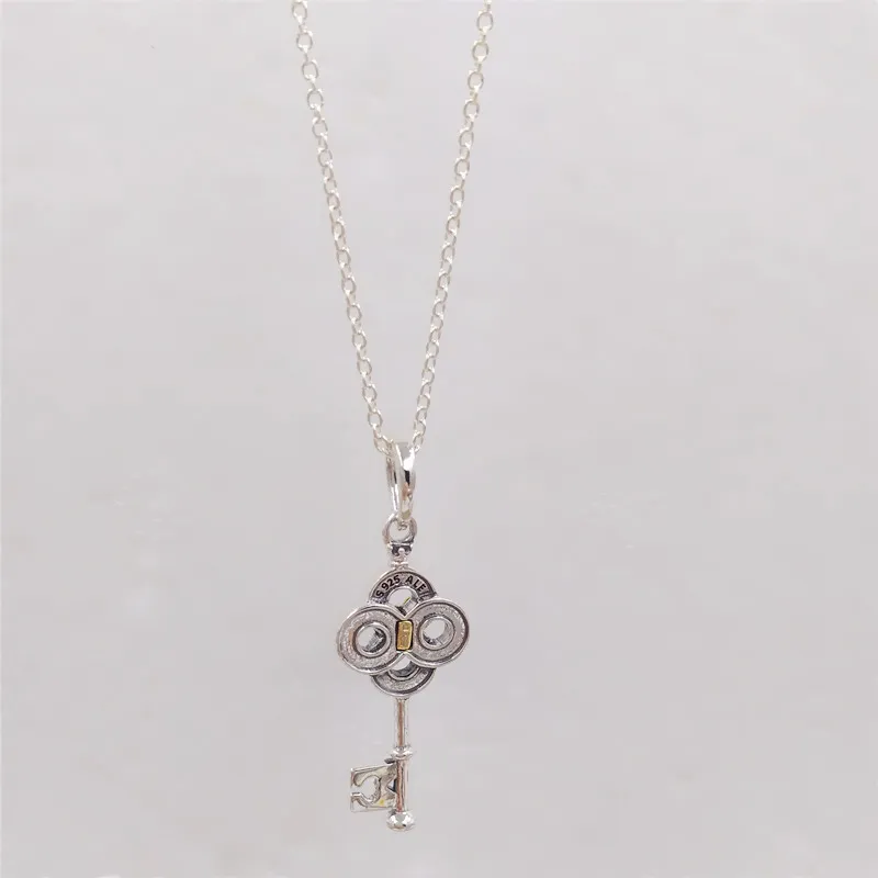 ジュエリーネックレスデザイナーPandora Valentine Key Flower 14K Gold 925 Sterling Silver Designer Necklace for Women Pendant Sets Bir2768