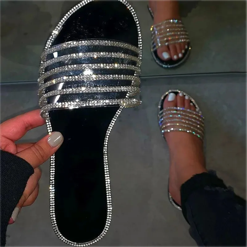 Pantofole da donna estive scarpe da donna Sandali piatti Beach house Ladies Pantofole diapositive Pantuflas de mujer nere Y200624