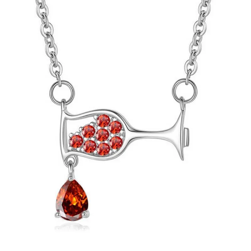 Collana da donna Nuova collana con bicchiere di vino con goccia d'acqua Collane con ciondolo a forma di zircone lucido semplice alla moda gioielli regalo da donna