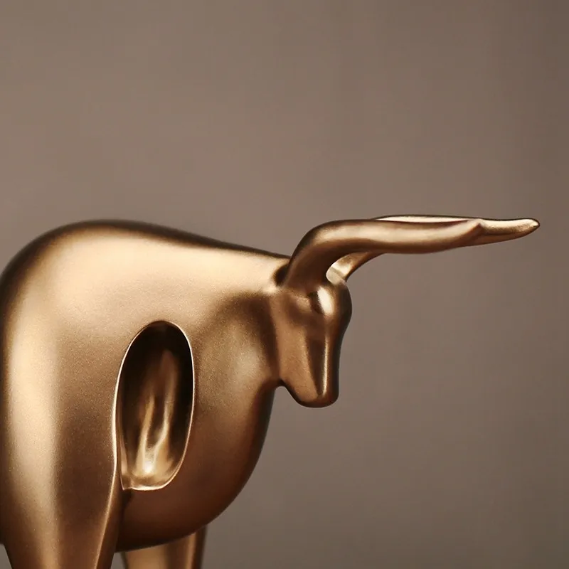 現代の抽象的な樹脂ゴールドフォーチュン牛像の装飾品工芸品の家の装飾アクセサリーギフトリビングルームまたは寝室の装飾LJ200904