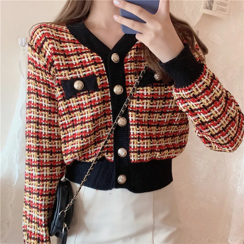Autumn Winter Women's Cardigan French Retro Checkered Cardigans New Contrast Color Long-sleeved Short Knitted Coats LL734 201031