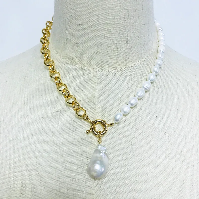 collar con colgante de perlas barrocas naturales para mujer, cadena de color dorado punk con perlas de agua dulce, diseño asimétrico, joyería larga 0927295j