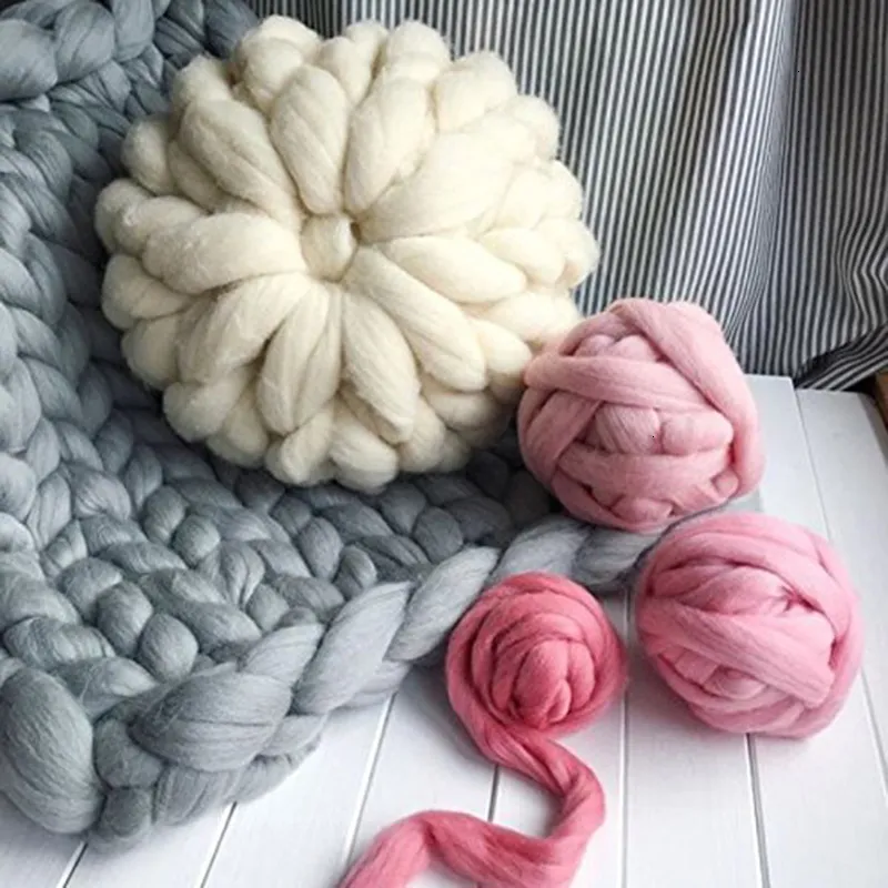 Thick Chunky Yarn Soft Merino Wool Yarn DIY Bulky Arm Roving Knitting Blanket Hand Knit Spinning Crocheting Hat Scarf T200601231R