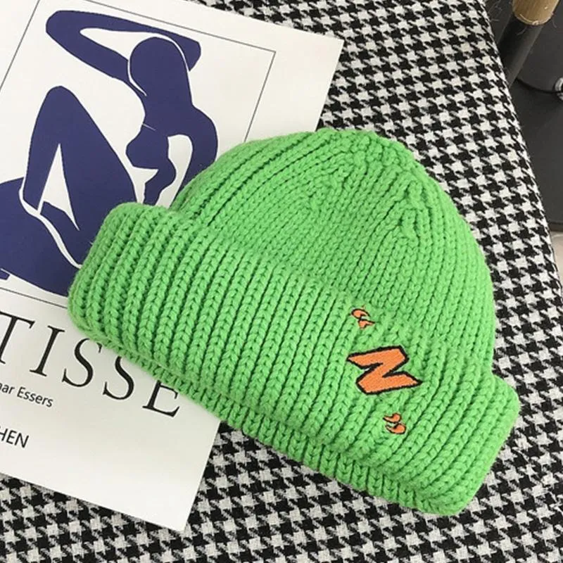 Donna Uomo Inverno Caldo Beanie lavorato a maglia Cappello Neon Colore della caramella Lettera Ricamo con risvolto Senza tesa Hip Hop Vintage Padrone di casa Docker Skul244F