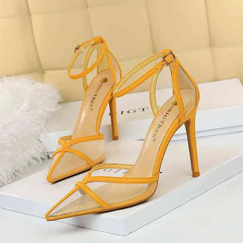 2022 Frauen 10 cm High Heels Gelbe Sandalen Dame Stripper Mesh Nude Strap Sandles Hochzeit Braut Luxus Prom Sexy Pleaser Schuhe Y220209