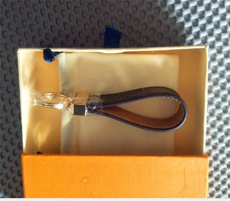 2021 Fashion brand designer Key Chain Gift men's and women's souvenir car bag accessory box279d