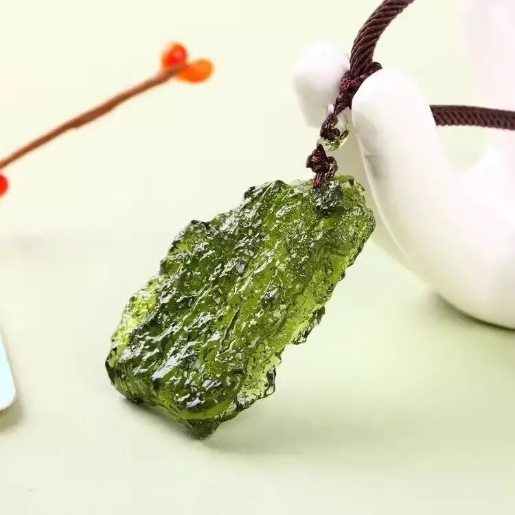 A Moldavite Green Aerolites Crystal Crystal Stone Energy Apotropaic4g-5G Lope Necklace 201013309H