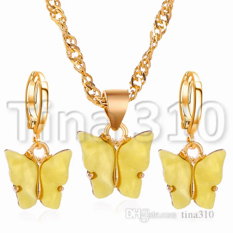 Hot Kadın tatlı akrilik Kelebek Kolye Küpe Seti alaşım metal renk kelebek kolye Kelebek Küpe T500340