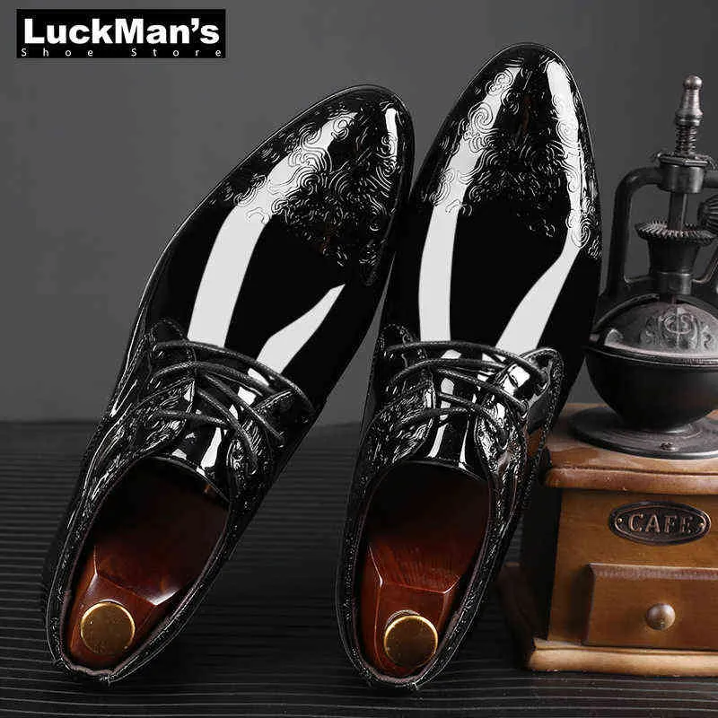Sapatos de vestido Sapato masculino Clould Patent Couro Homens Casamento Oxford Lace-Up Office Terno Casual Luxo Italiano Plus Tamanho 220223