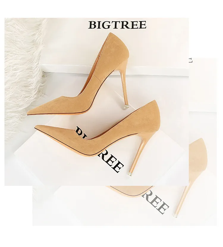 Suede Women Pumps 2022 Nowe wysokie obcasy Moda Sexy Party Shoes Stiletto Buty damskie Kobiety Obcasy Plus Rozmiar 42 43