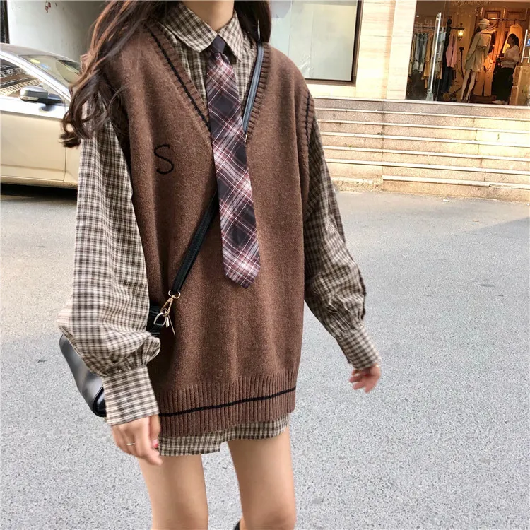 Women Knitted Sweater Vest Korean Preppy Style Vintage Letter Embroidery Casual Loose V Neck Sleeveless Pullover Tops T358 201225