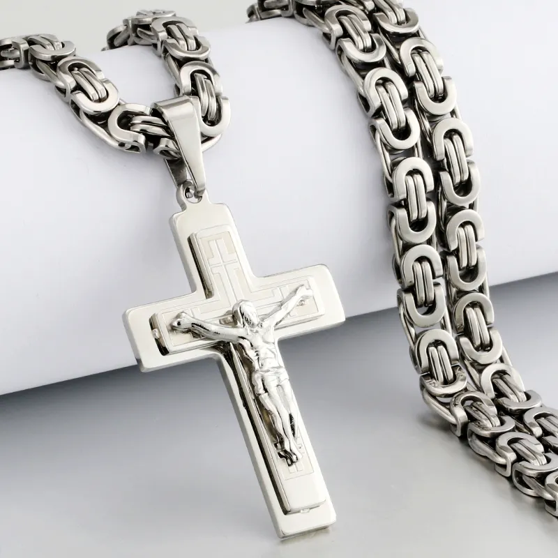 Hombres religiosos Crucifijo de acero inoxidable Cruz colgante collar pesado cadena bizantina collares Jesucristo joyería santa regalos Q1128307471